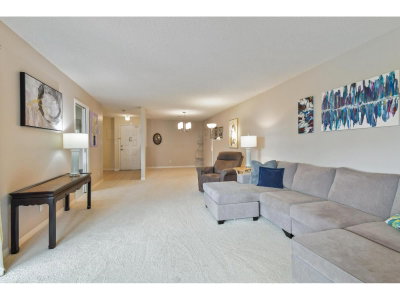 1521 BLACKWOOD Street | White Rock British Columbia | Slide Image Ten