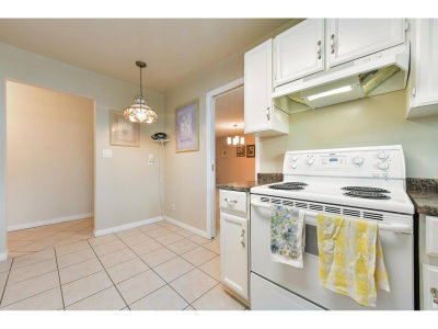 1521 BLACKWOOD Street | White Rock British Columbia | Slide Image Eleven