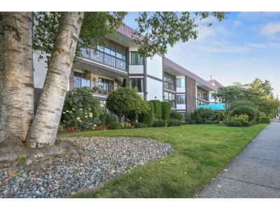 1521 BLACKWOOD Street | White Rock British Columbia | Slide Image Thirty