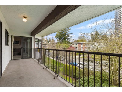 1521 BLACKWOOD Street | White Rock British Columbia | Slide Image Eight