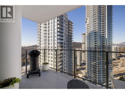 699 WHITING Way | Coquitlam British Columbia | Slide Image Eight