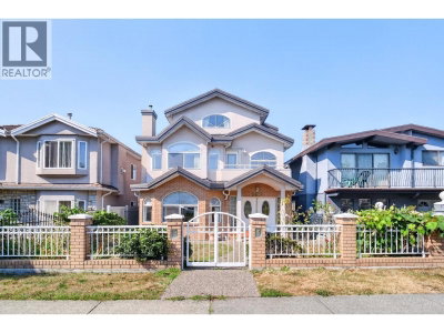 3423 24TH Avenue | Vancouver British Columbia | Slide Image Two