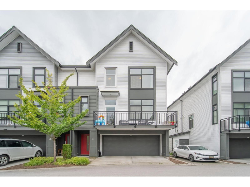 17555 57A Avenue Surrey British Columbia, V3S 7V2 - 2 Bedrooms Condo For Sale