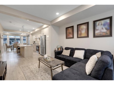 8413 MIDTOWN Way | Chilliwack British Columbia | Slide Image Two
