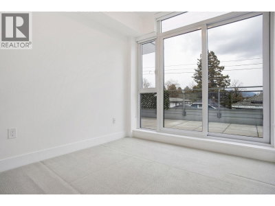 2455 KINGSWAY | Vancouver British Columbia | Slide Image Twelve