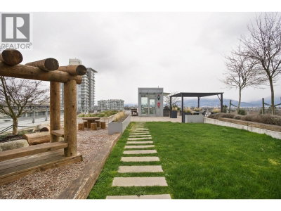 2455 KINGSWAY | Vancouver British Columbia | Slide Image Twenty-seven