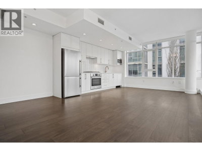 2455 KINGSWAY | Vancouver British Columbia | Slide Image Three
