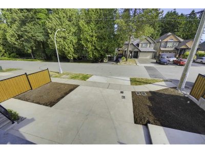 11914 96A Avenue | Surrey British Columbia | Slide Image Seven