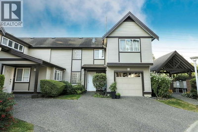 21801 DEWDNEY TRUNK Road | Maple Ridge British Columbia | Slide Image One