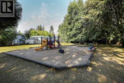 21801 DEWDNEY TRUNK Road | Maple Ridge British Columbia | Slide Image Thirty-seven