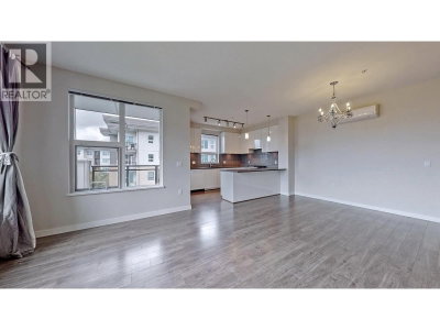 9388 TOMICKI Avenue | Richmond British Columbia | Slide Image Thirteen