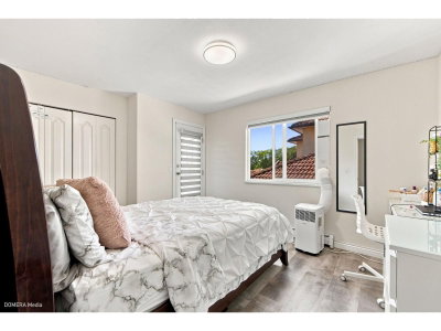 13755 93A Avenue | Surrey British Columbia | Slide Image Eighteen