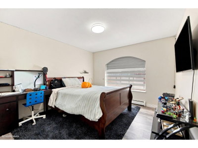 13755 93A Avenue | Surrey British Columbia | Slide Image Nineteen