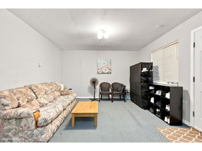 13755 93A Avenue | Surrey British Columbia | Slide Image Thirty-five