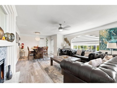 13755 93A Avenue | Surrey British Columbia | Slide Image Eight