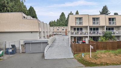 33293 BOURQUIN Crescent East | Abbotsford British Columbia | Slide Image Thirty