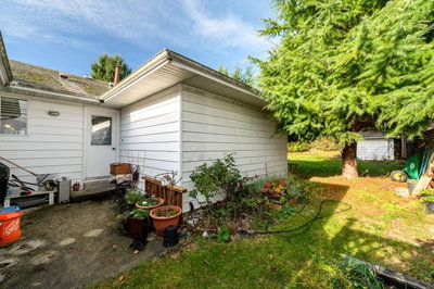 13257 14A Avenue | Surrey British Columbia | Slide Image Nineteen