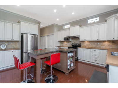 11455 154A Street | Surrey British Columbia | Slide Image Thirteen