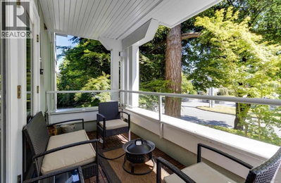 3188 CAMOSUN Street | Vancouver British Columbia | Slide Image Fourteen