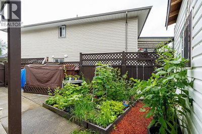 23161 123A Avenue | Maple Ridge British Columbia | Slide Image Thirty-five