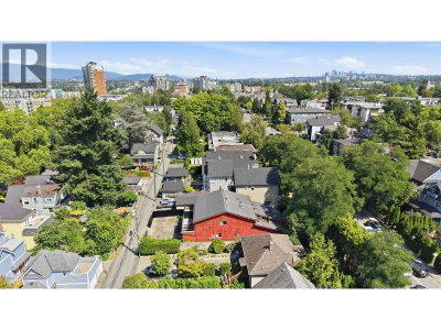 57 12TH Avenue | Vancouver British Columbia | Slide Image Three