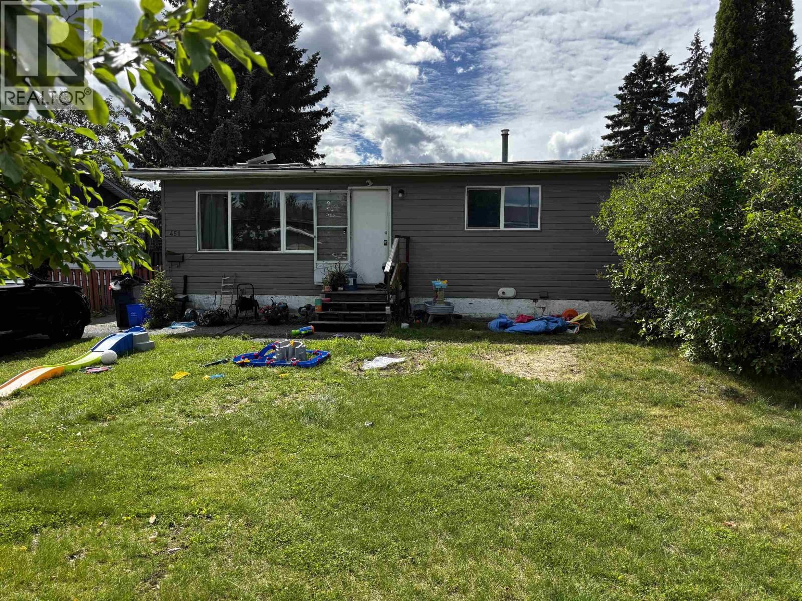 451 VOYAGEUR Drive, Prince George, British Columbia V2M 5M7