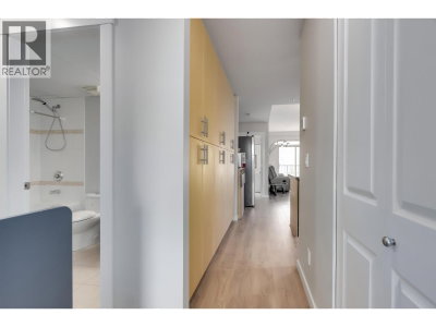 6077 LONDON Road | Richmond British Columbia | Slide Image Two