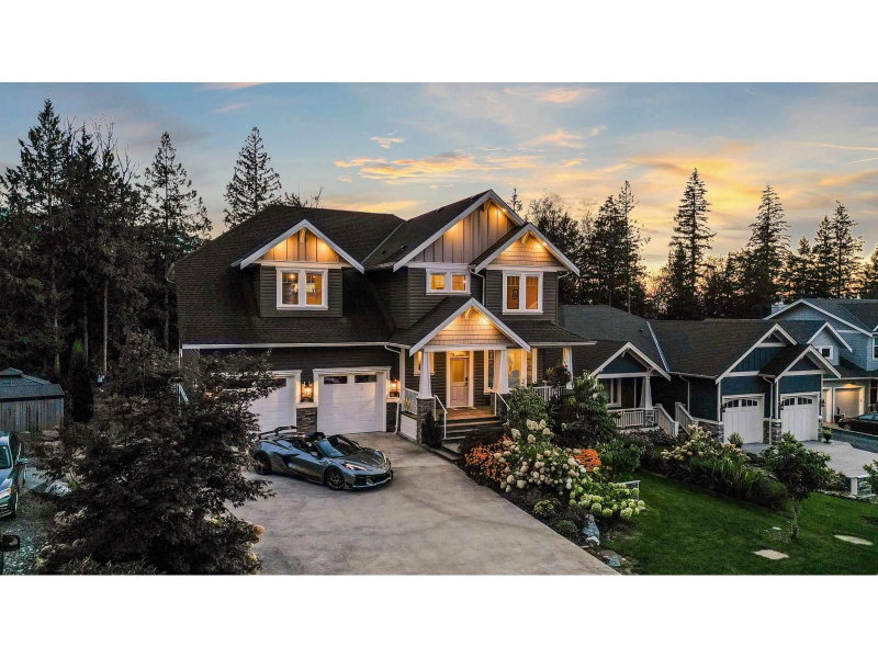 50250 SIENNA Avenue Chilliwack British Columbia, V4Z 0C4 - 5 Bedrooms Home For Sale