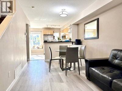 7100 LYNNWOOD Drive | Richmond British Columbia | Slide Image Two