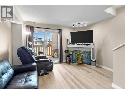 7100 LYNNWOOD Drive | Richmond British Columbia | Slide Image Seven