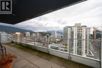 158 13TH Street | North Vancouver British Columbia | Slide Image Fourteen