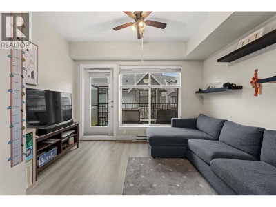5132 CANADA Way | Burnaby British Columbia | Slide Image Nine