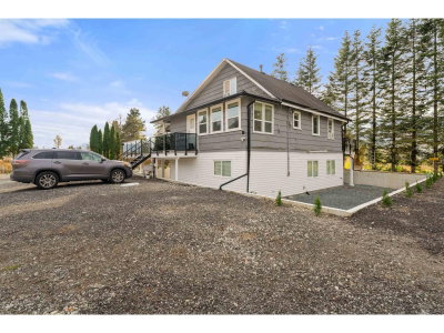 11186 FARMS Road | Mission British Columbia | Slide Image Ten