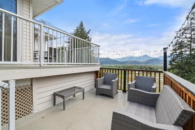 47360 MOUNTAIN PARK Drive | Chilliwack British Columbia | Slide Image Seventeen