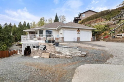 47360 MOUNTAIN PARK Drive | Chilliwack British Columbia | Slide Image Five