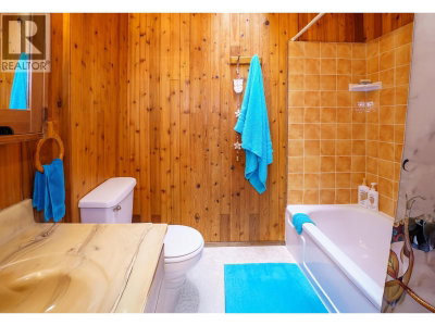 2133 HOPE Street | Port Moody British Columbia | Slide Image Seventeen