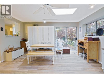 2133 HOPE Street | Port Moody British Columbia | Slide Image Nine