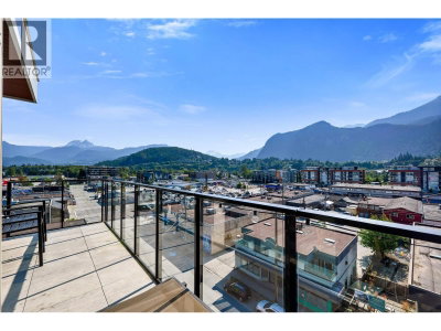 38033 SECOND Avenue | Squamish British Columbia | Slide Image Two
