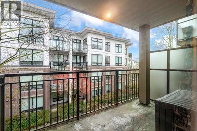 9500 ODLIN Road | Richmond British Columbia | Slide Image Sixteen