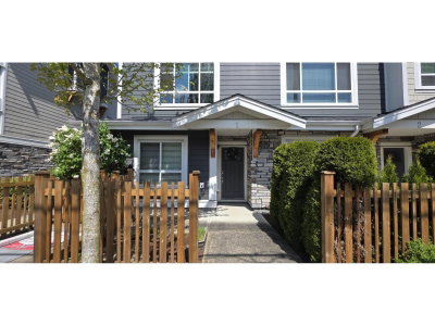 19753 55A AVENUE Avenue | Langley British Columbia | Slide Image Three