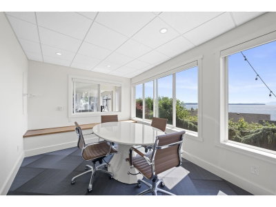14380 SUNSET Drive | White Rock British Columbia | Slide Image Thirty