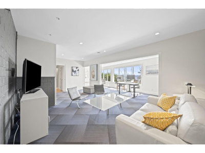14380 SUNSET Drive | White Rock British Columbia | Slide Image Thirty-one