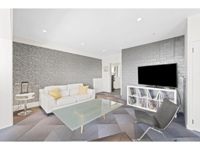 14380 SUNSET Drive | White Rock British Columbia | Slide Image Thirty-two