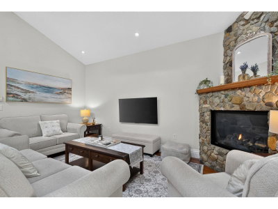 14500 MORRIS VALLEY Road | Mission British Columbia | Slide Image Thirty-two