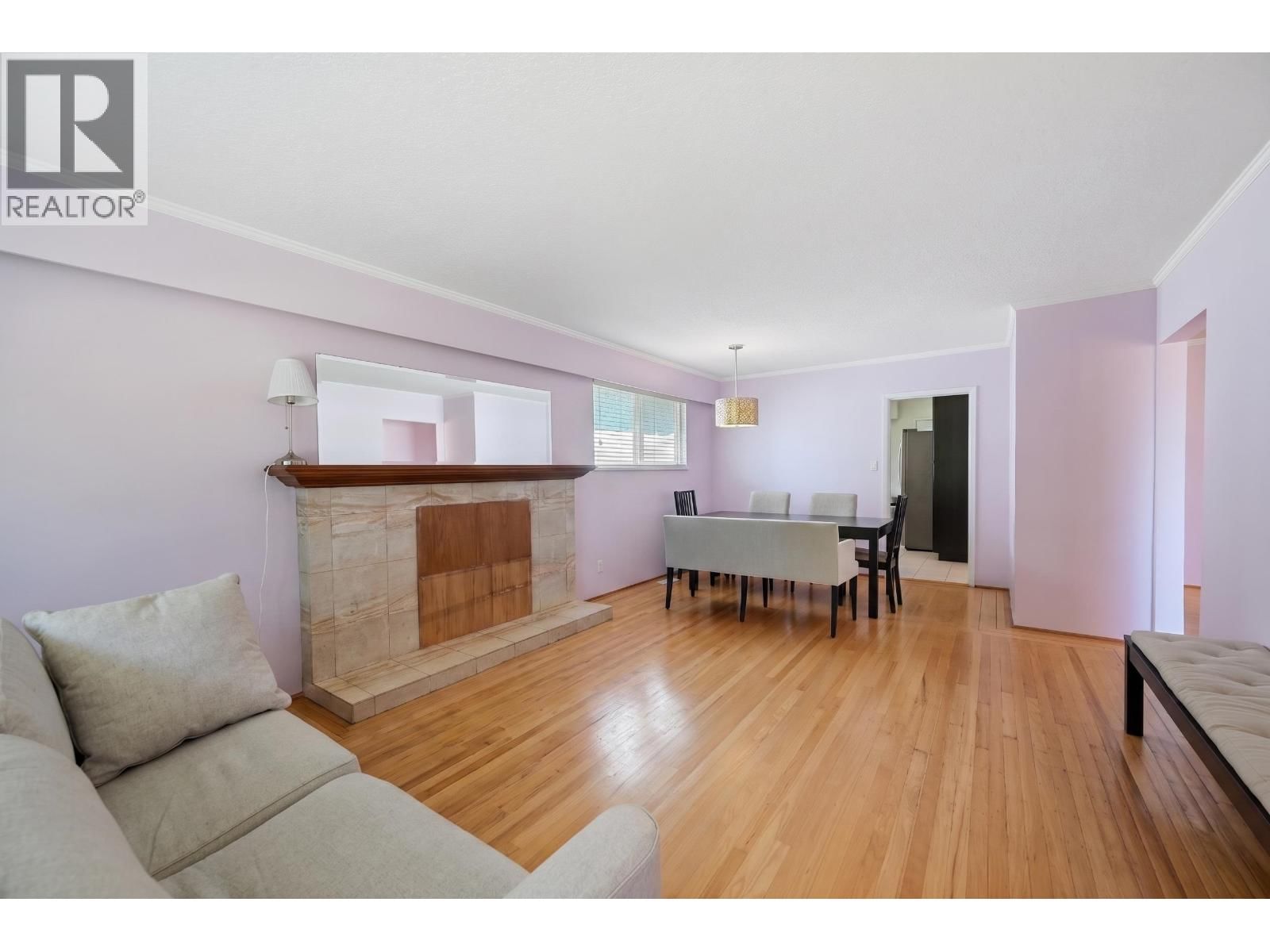 2763 ROSEMONT Drive, Vancouver, British Columbia V5S 2C6