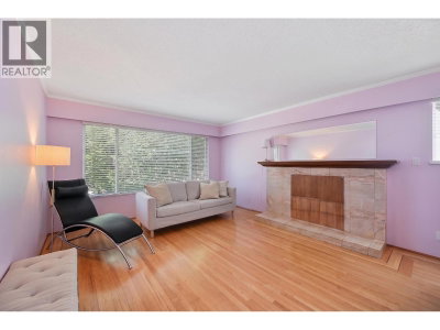 2763 ROSEMONT Drive | Vancouver British Columbia | Slide Image Two