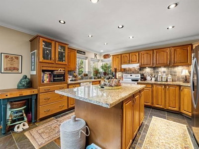 13383 14A Avenue | Surrey British Columbia | Slide Image Eight