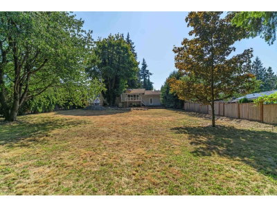 16235 28 AVENUE | Surrey British Columbia | Slide Image Twenty-one