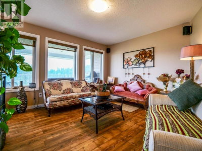 798 RUTTAN Road | Quesnel British Columbia | Slide Image Nine