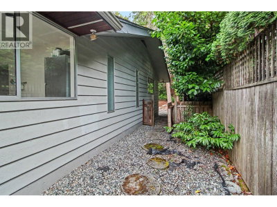 4321 KEITH Road | West Vancouver British Columbia | Slide Image Thirty-five